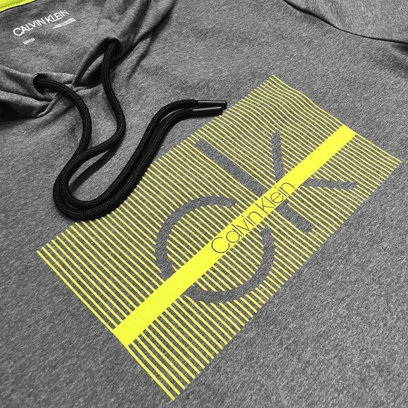 NWT Men’s Size Small Calvin Klein Linear Logo Print Drawstring Hoodie In Gray - Picture 3 of 12